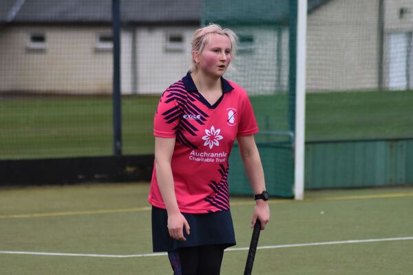 Eight-woman team take on Clydesdale Western VI&rsquo;s