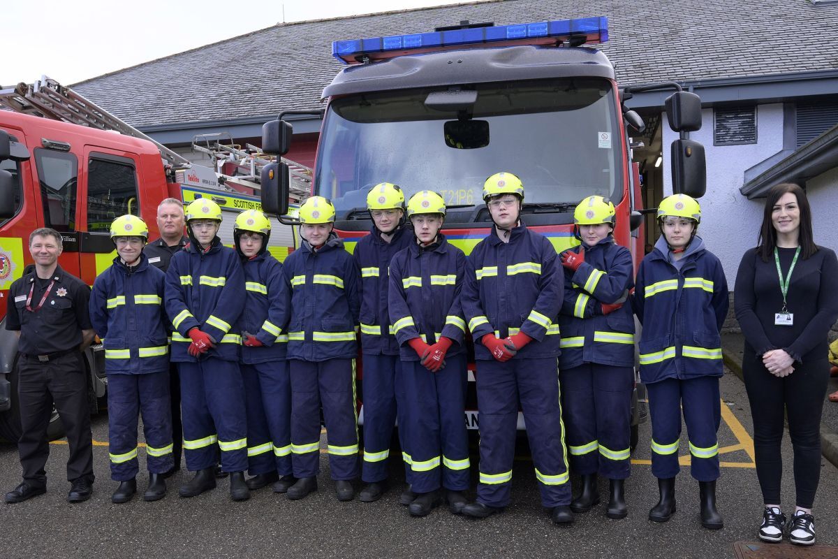 High school pupils on course for career in the fire brigade