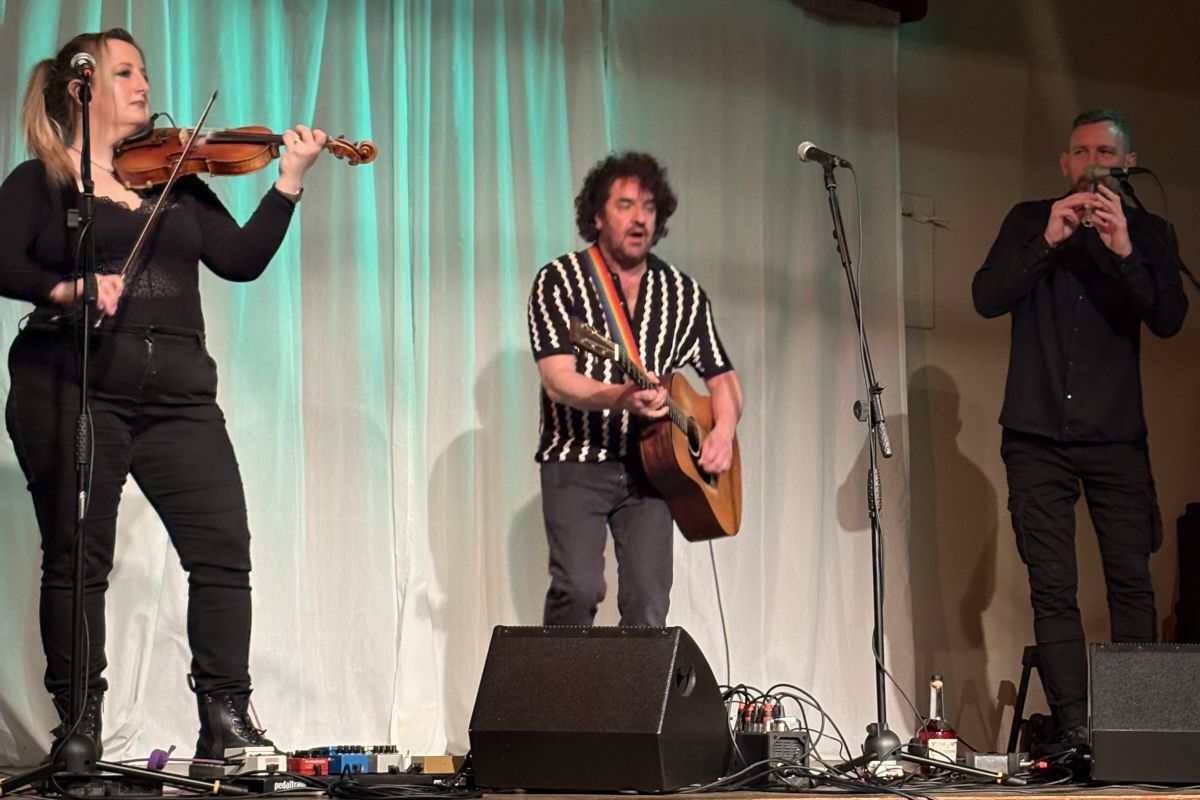 Prowse wows the crowds in Carradale