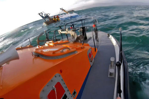 Lifeboat saved four from sinking trawler, report reveals