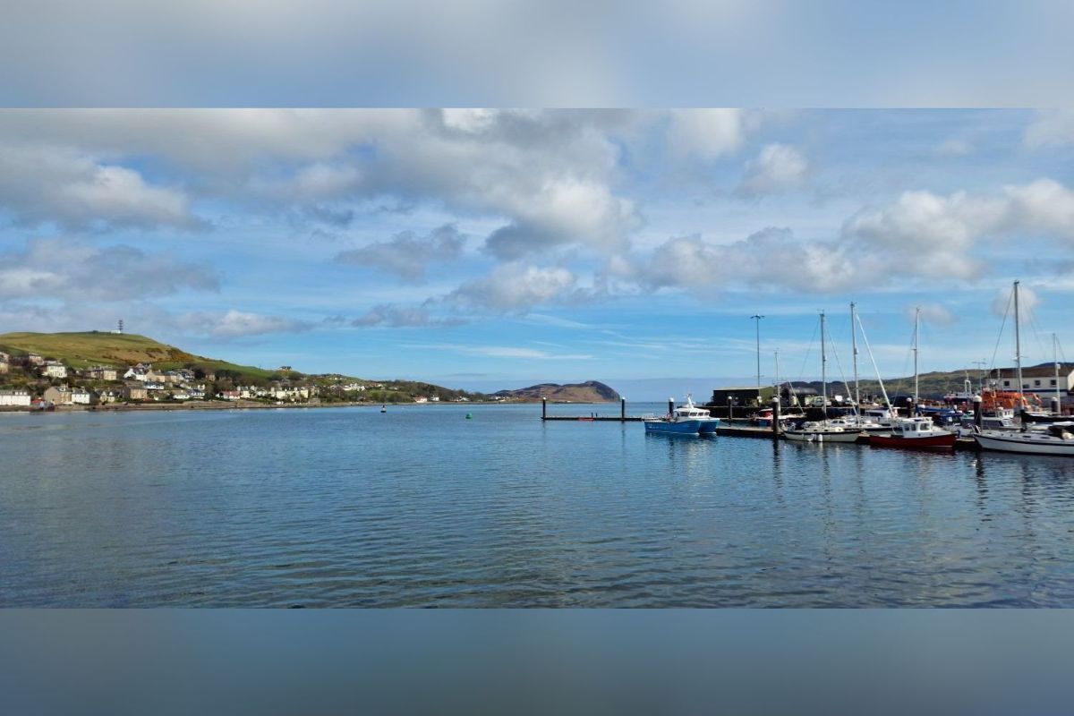 Campbeltown Courier - Letters to the Editor 17.4.26