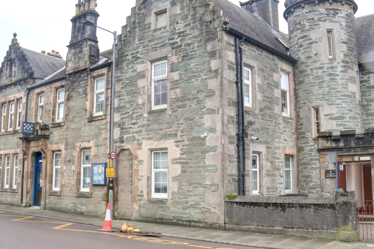 Police seek information on attempted break-in at Ardfern