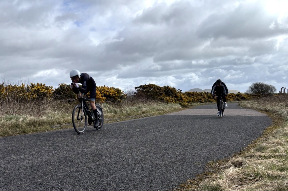 Riders power through the MACC 10 TT course at Machrihanish.