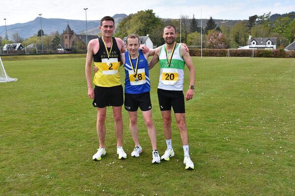 Runners soak up the scenery at Ormidale 10k