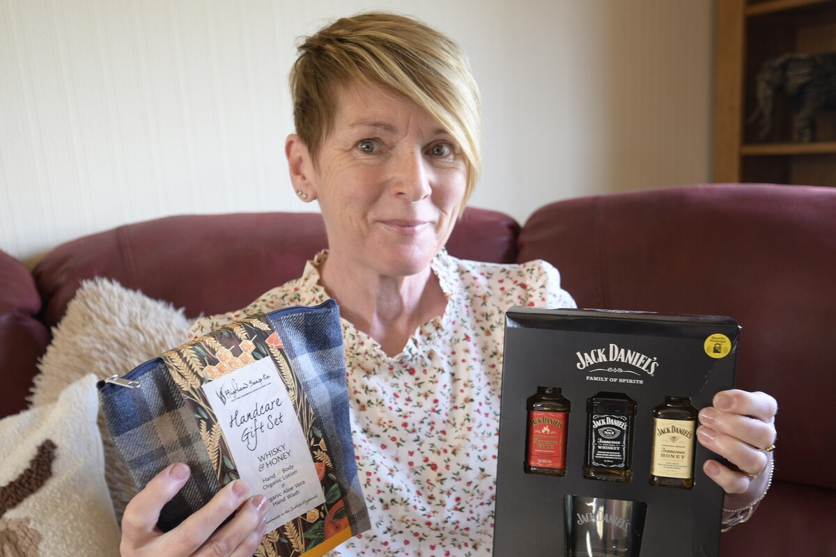 "Charity lady", Liz Macmillan hopes to reach a total of &pound;90,000 of funding for various organisations by the end of this year. Photograph: Iain Ferguson alba.photos.