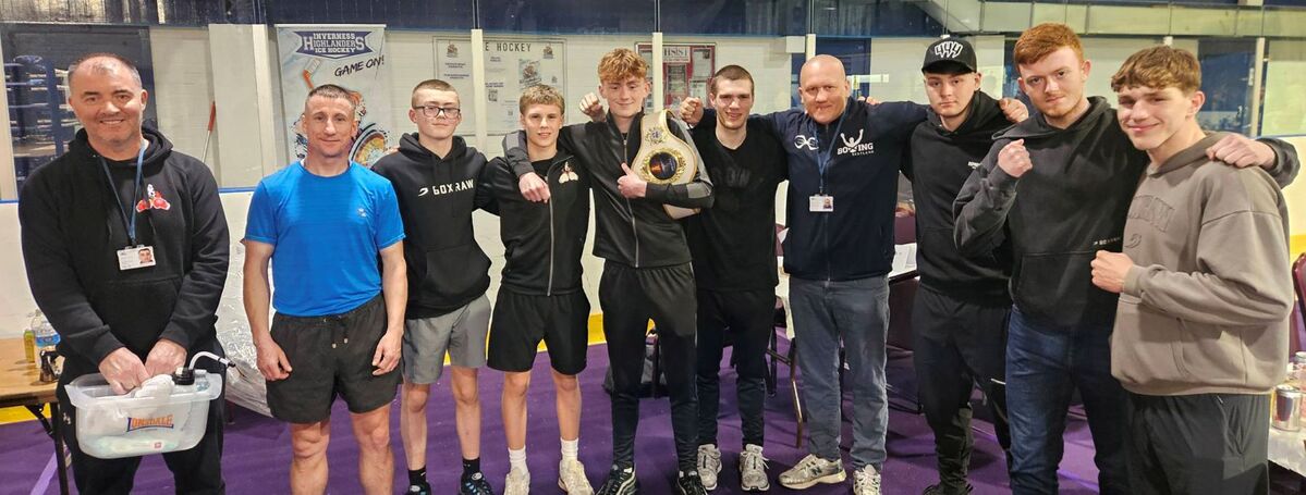 Lochaber Phoenix boxers, coaches and officials who travelled to the Fire & Ice show in Inverness to support Alfie Brown and Anton Bodkin in their bouts. Photograph: Sam Bodkin.