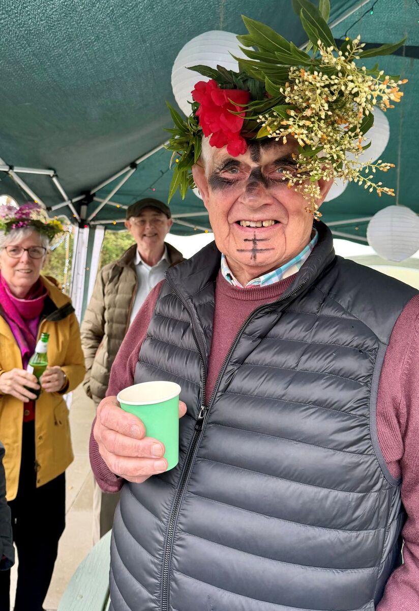 NO T20 Kilchrenan Beltane 02 Mike Urwin Festival Participant web