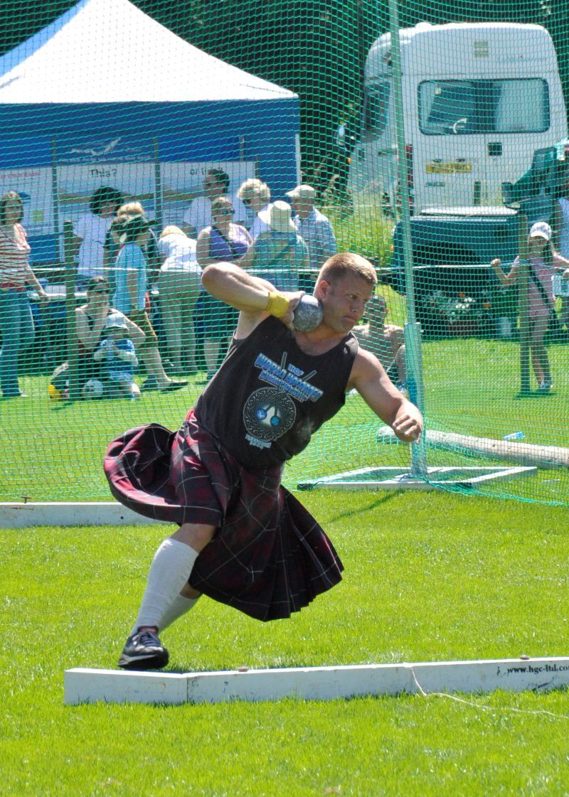 NR.ZZ.highlandgamesfeature.04.26.wk19 shot put 800by1247 NR.ZZ.highlandgamesfeature.04.26.wk19 shot put 800by1247