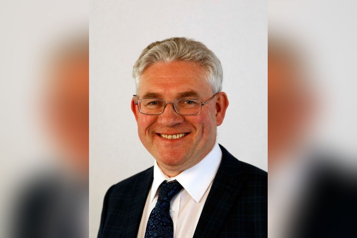 Kenneth Gibson finished well ahead with 11,814 votes, with Labour candidate, Matthew McGowan trailing behind with 6,022 votes.