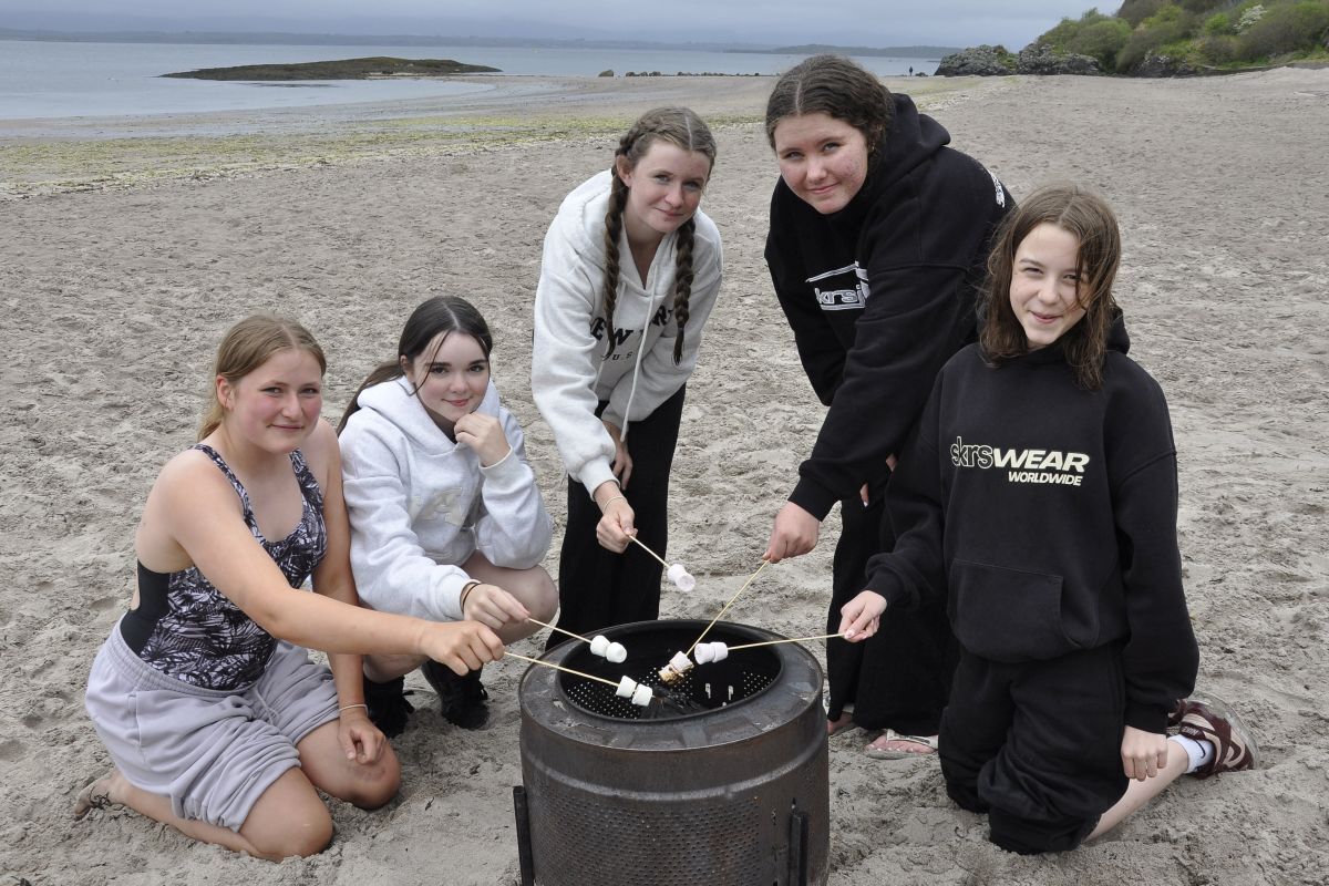 Toasting marshmallows at Ganavan.