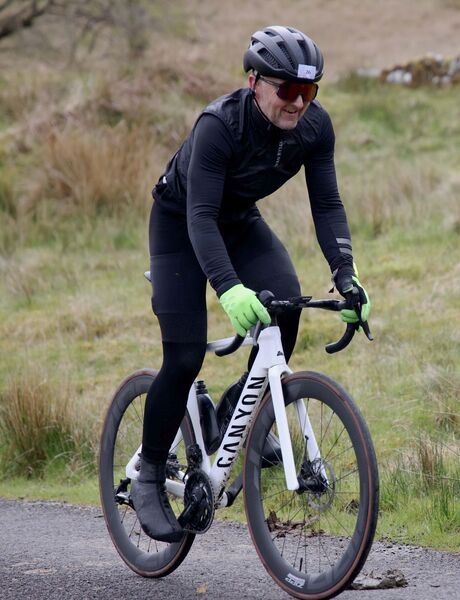 Sportive raises more than &pound;6,000 for charity