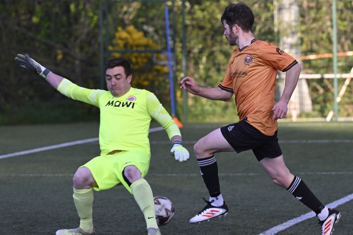 Recompense for Reserves in six goal thriller