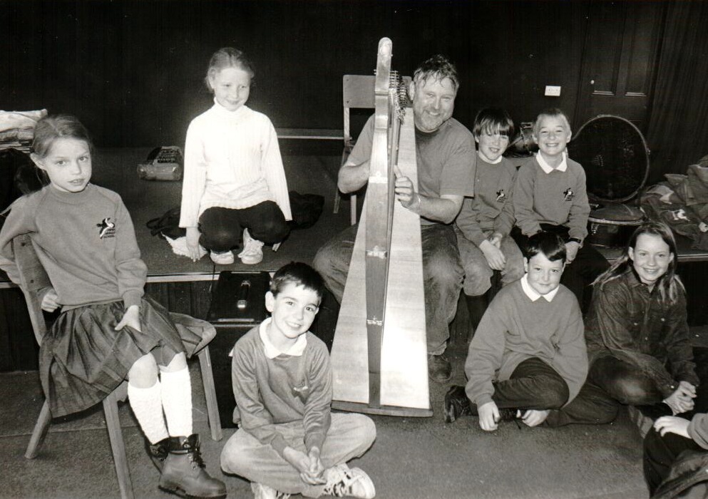Harp player, Robin Williamson has been touring schools as part of the Arran Folk Festival which aims to reach people who may not usually listen to folk music or attend festivals.
