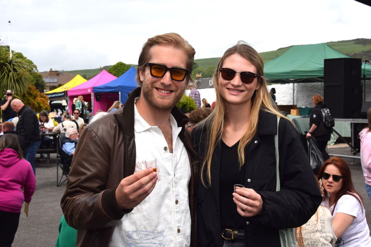 Quinn Del Val and Leona Dryer from Los Angeles enjoying the atmosphere at Glengyle Distillery’s open day. 