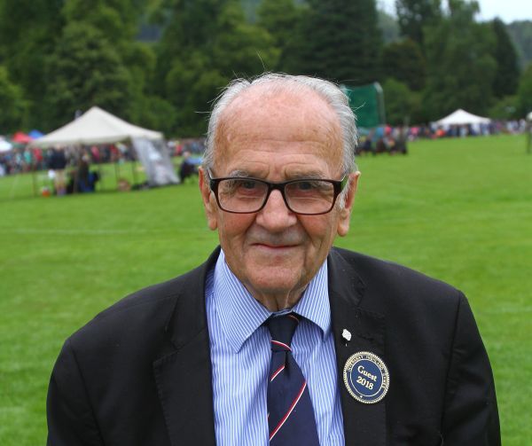 Tributes to "dedicated champion" Donnie MacMillan BEM