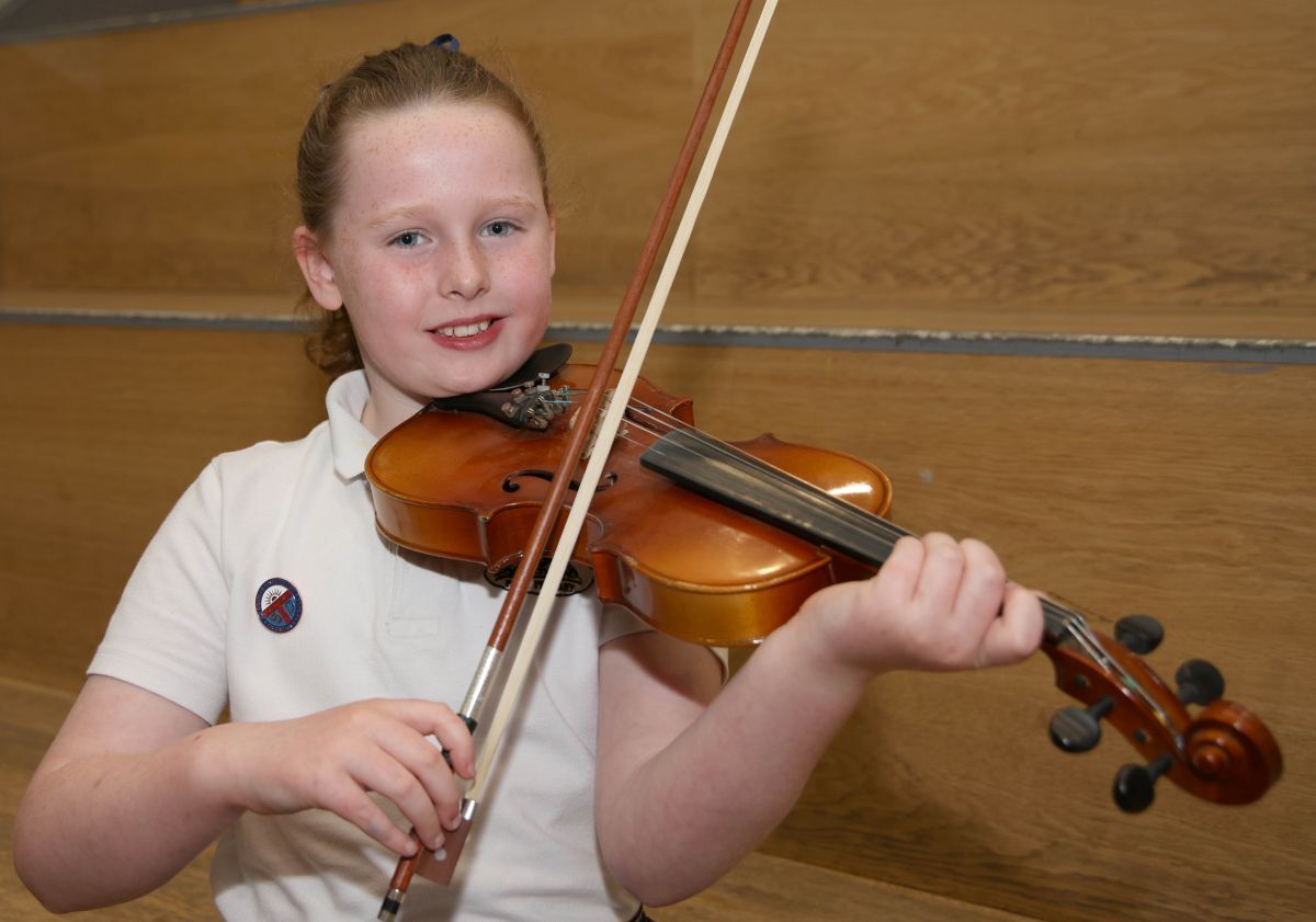 Issy Dewar's first time in the Under 19 Fiddle Competition, taking 3rd place. Photograph: Kevin McGlynn