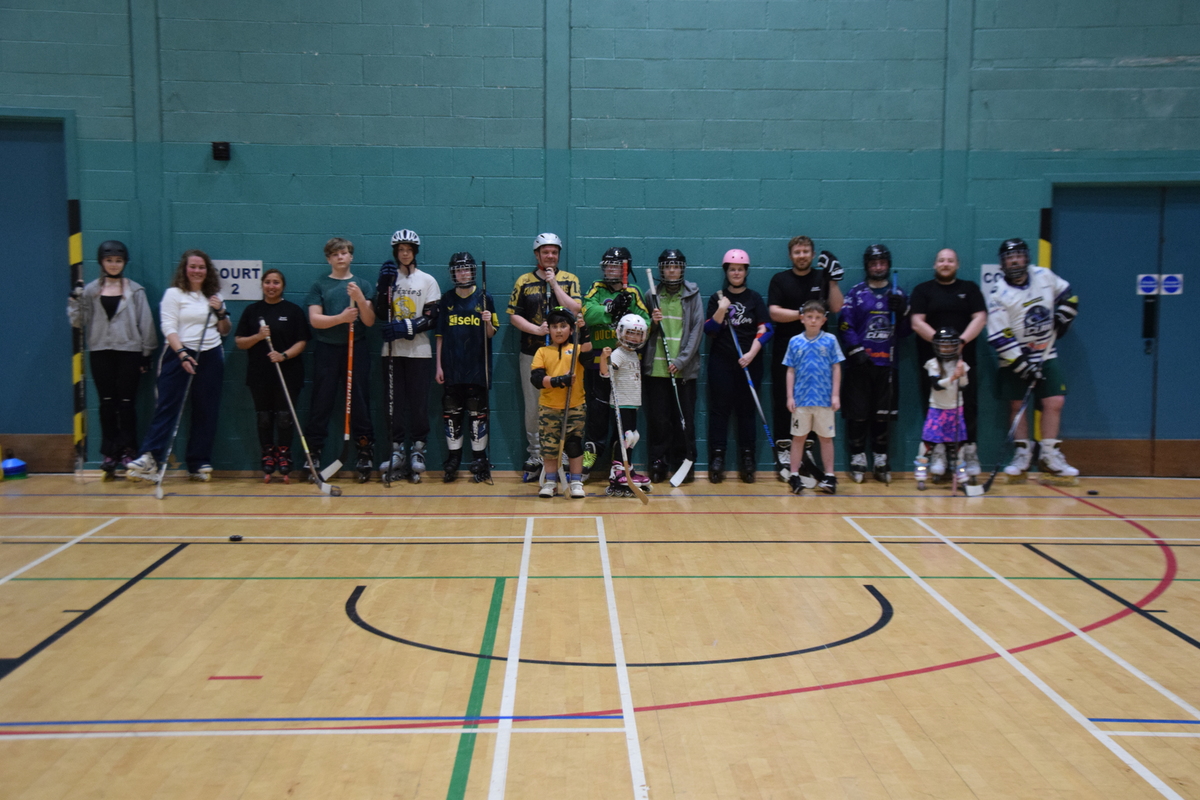 ow t25 roller hockey line up