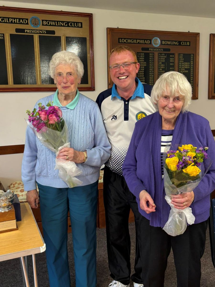 NO AA25 West Argyll Bowling Finals 26 Retiring Fiona MacLachlan and Joan Robertson