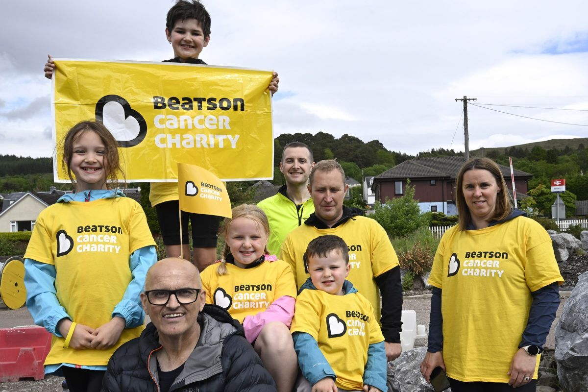Young cyclists saddle up in support of cancer charity and Papa Alan