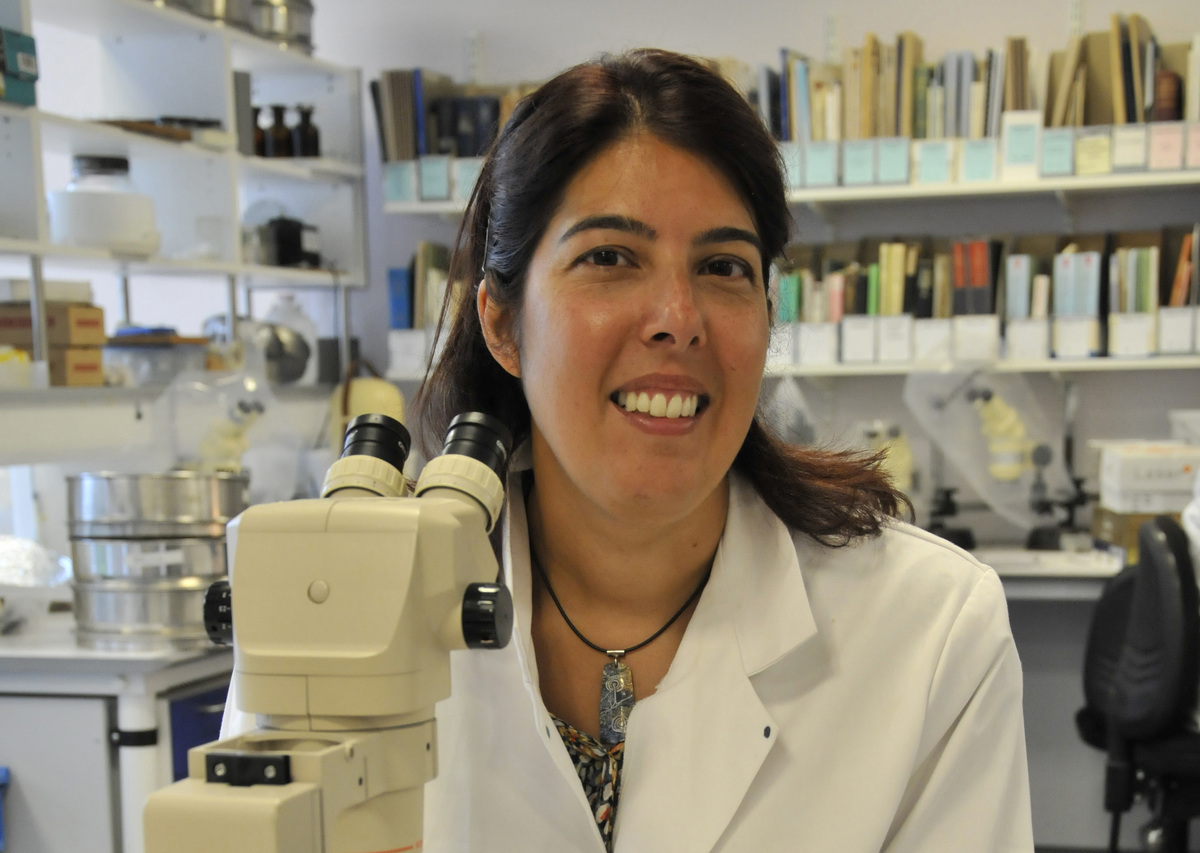 Students choose SAMS professor for top award