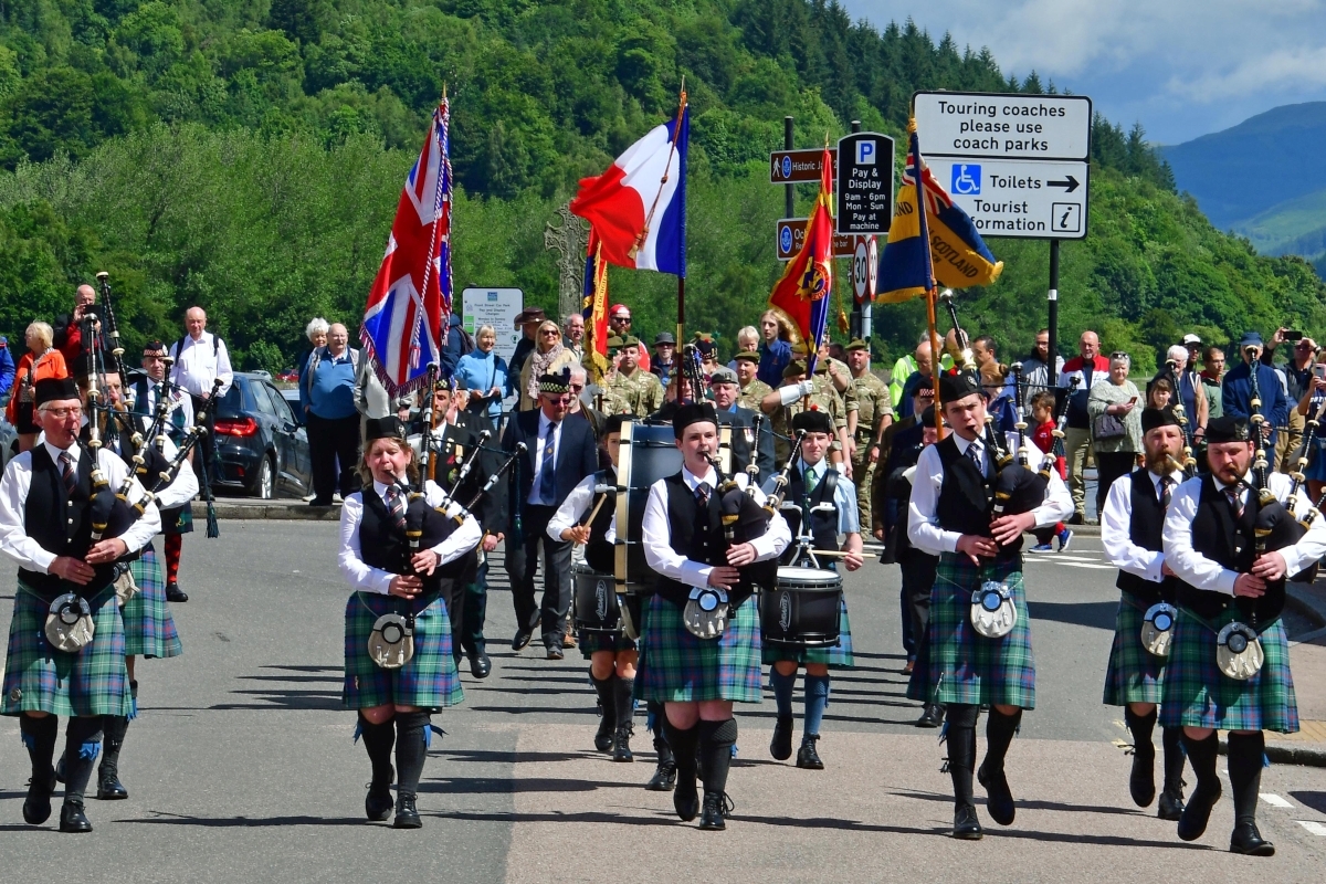 Mid Argyll Pipe Band led the parade through Inveraray. Photograph: Andrew Sinclair