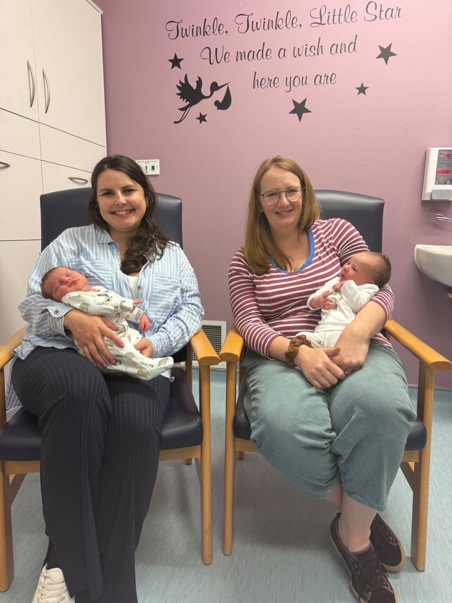 no t27 Mabel and Cameron with their Mums