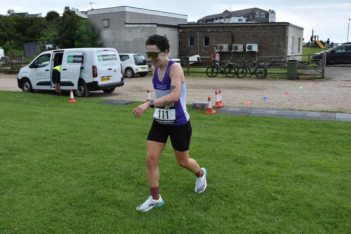 Cathy Wood of Bellahouston Road Runners was the first female over the finish line.