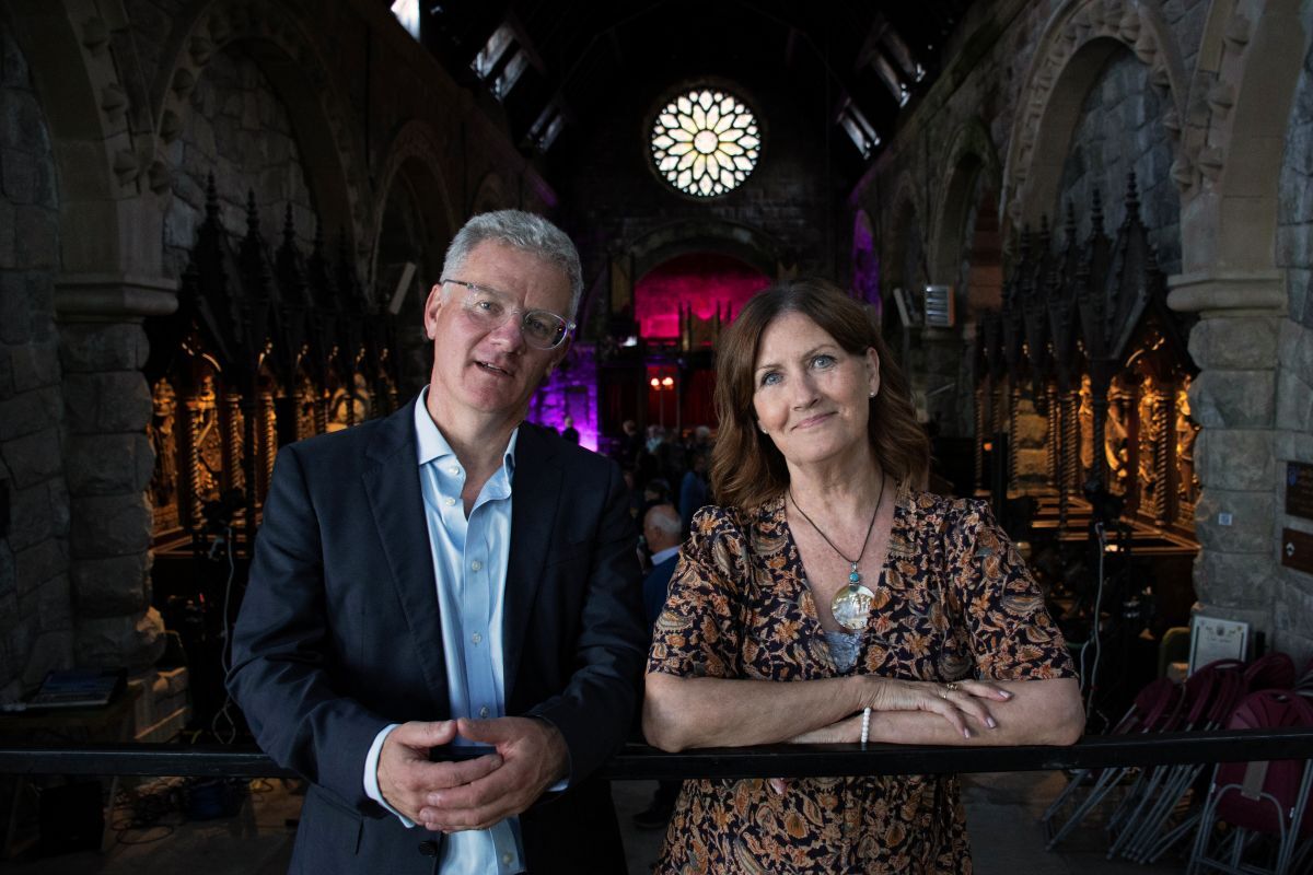 EP T27 Highland Cathedral Concert 04 Stephen Williams Karen Matheson St Conans Kirk Photo Euan Paterson web
