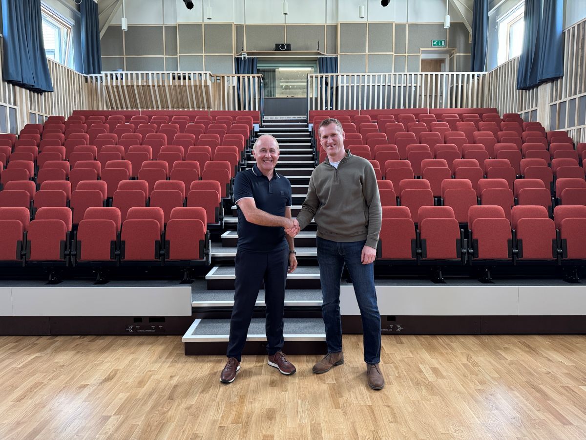 NO T27 Auditorium built at Gaelic hub on Uist 01 L R Alex OHenley David MacInnes web