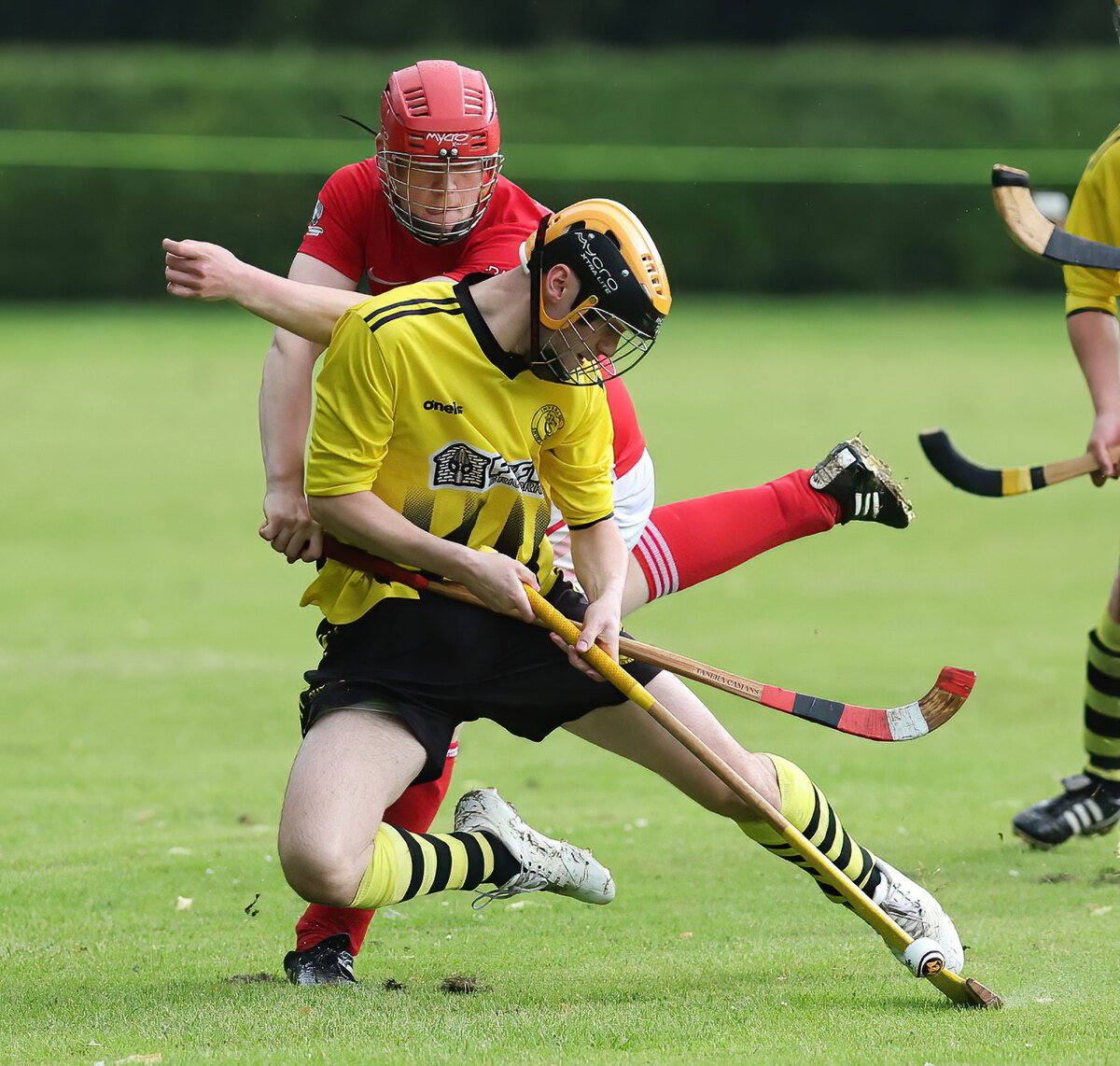 no t27 Fraser Watt INV steals the ball from Robin McAlister BUTE 
