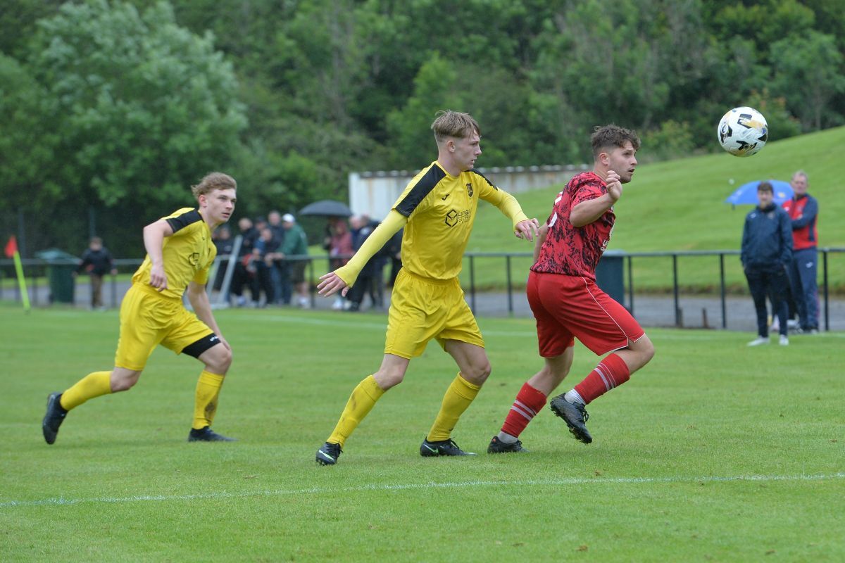 NO T28 DK Lafferty Cup Aaron Mckay in action against Livingston Photo Derek Black web