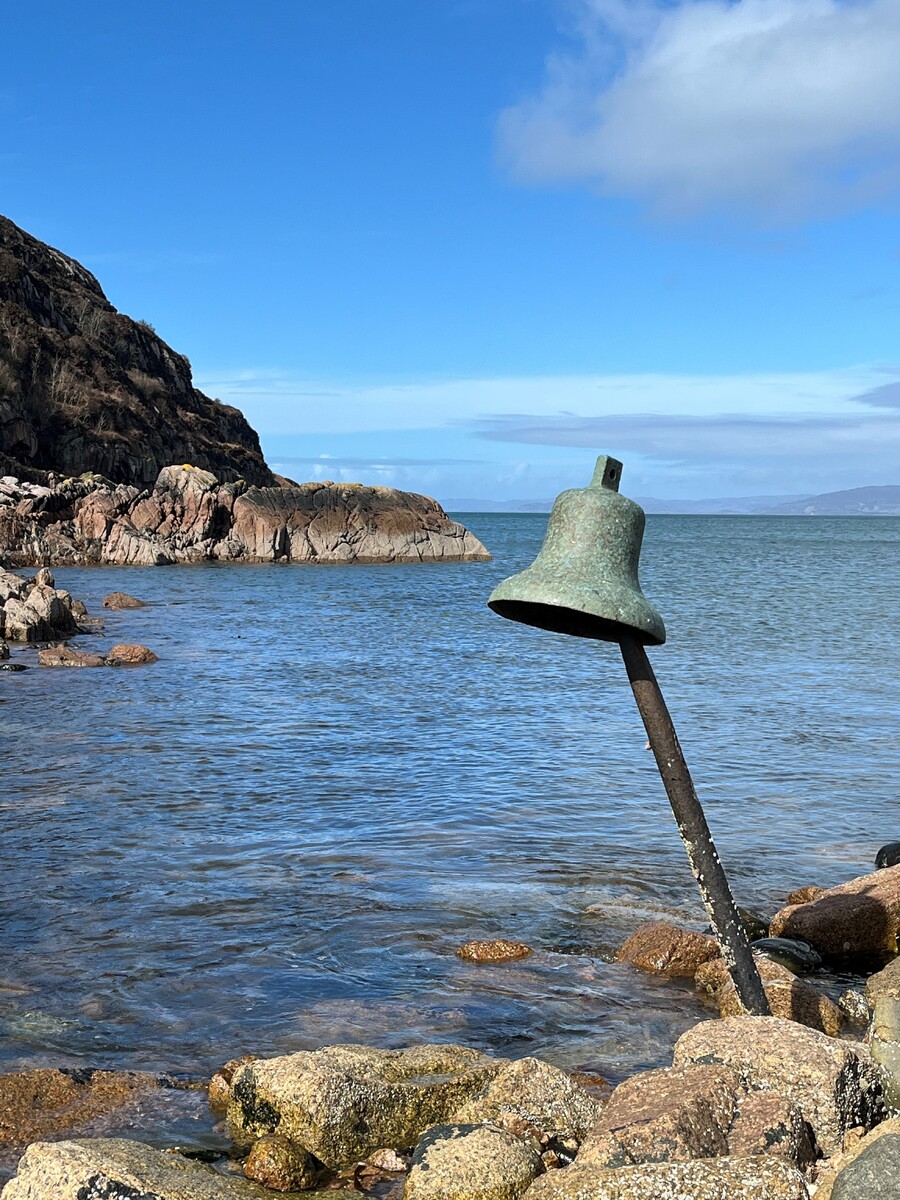 no t29 The Camas Bell photo 1