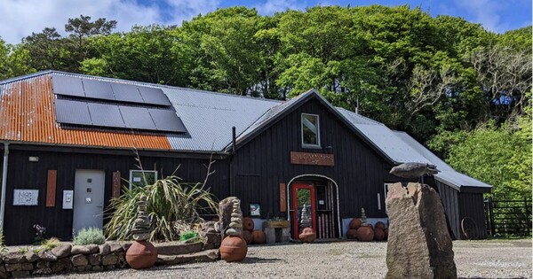 Discover Creativity at Calgary Gallery &ndash; Where Art, Nature and Mull's Beauty Come Together