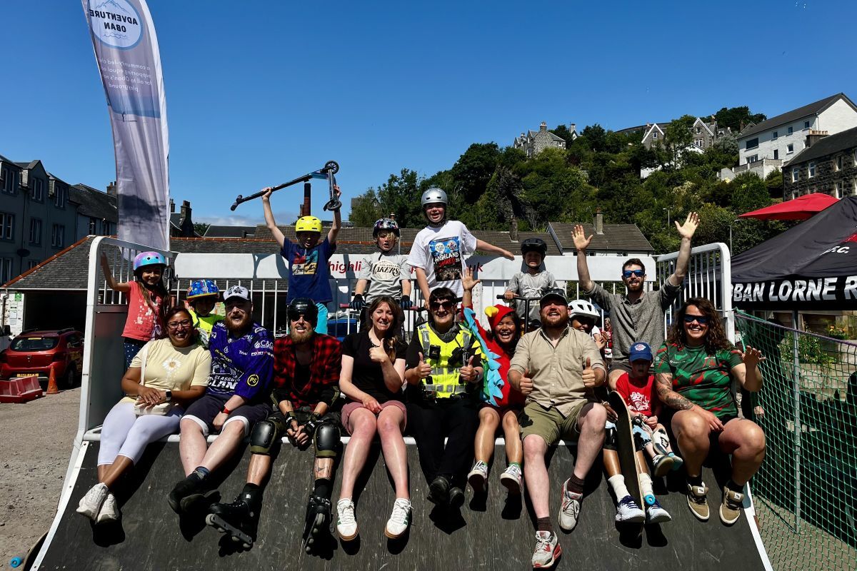 Shiver me timbers! Landlubbers turn out in droves at Charities Day