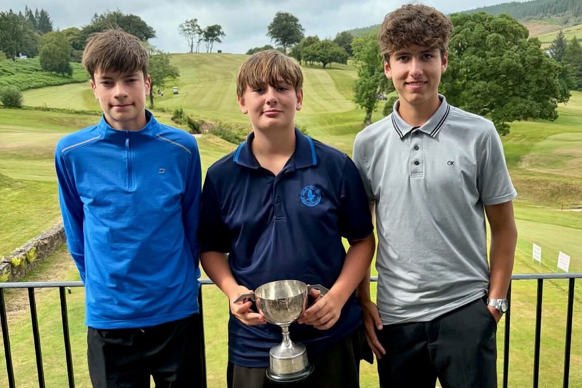 Lamlash Junior Open winners: third place Harry Popplewell, winner Tommy Dutton, third place Rowan Schmidt. Photograph: LGC.