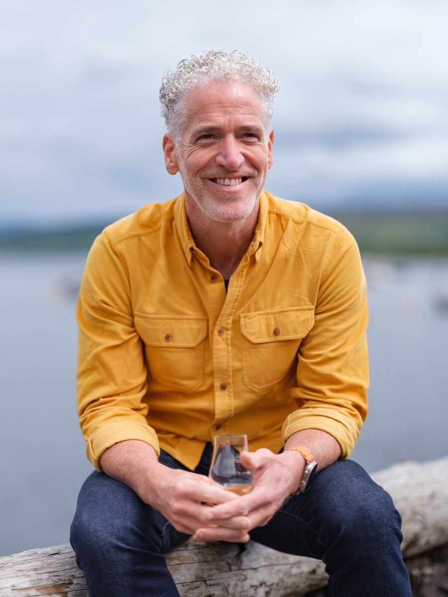 no t32 Gordon Buchanan