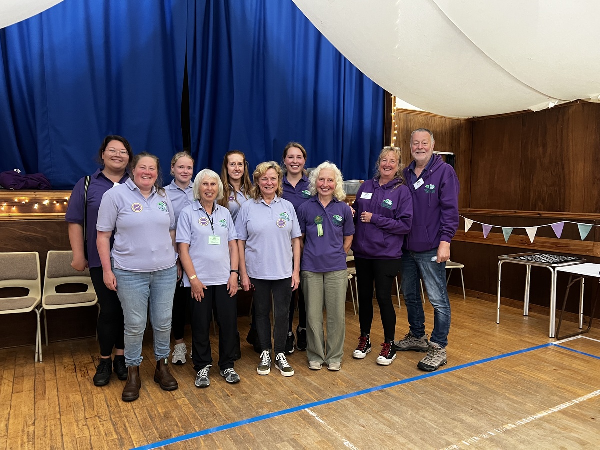 no t33 fionas ark volunteers and committee