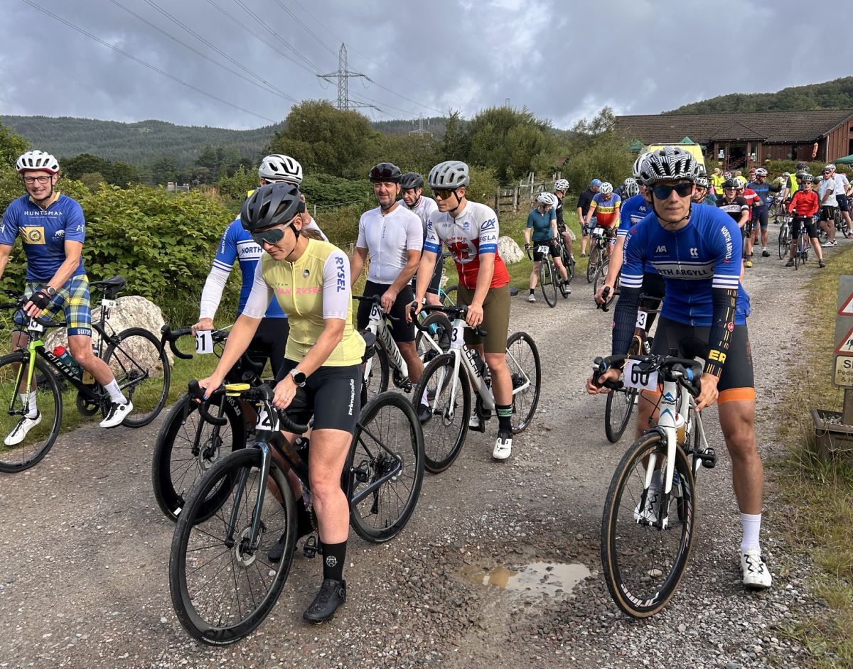 NO A32 Kilberryloopsportive01 26 start lineWEB