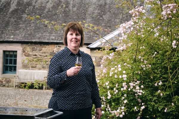 Direct to public whisky casks honour staff member’s long service