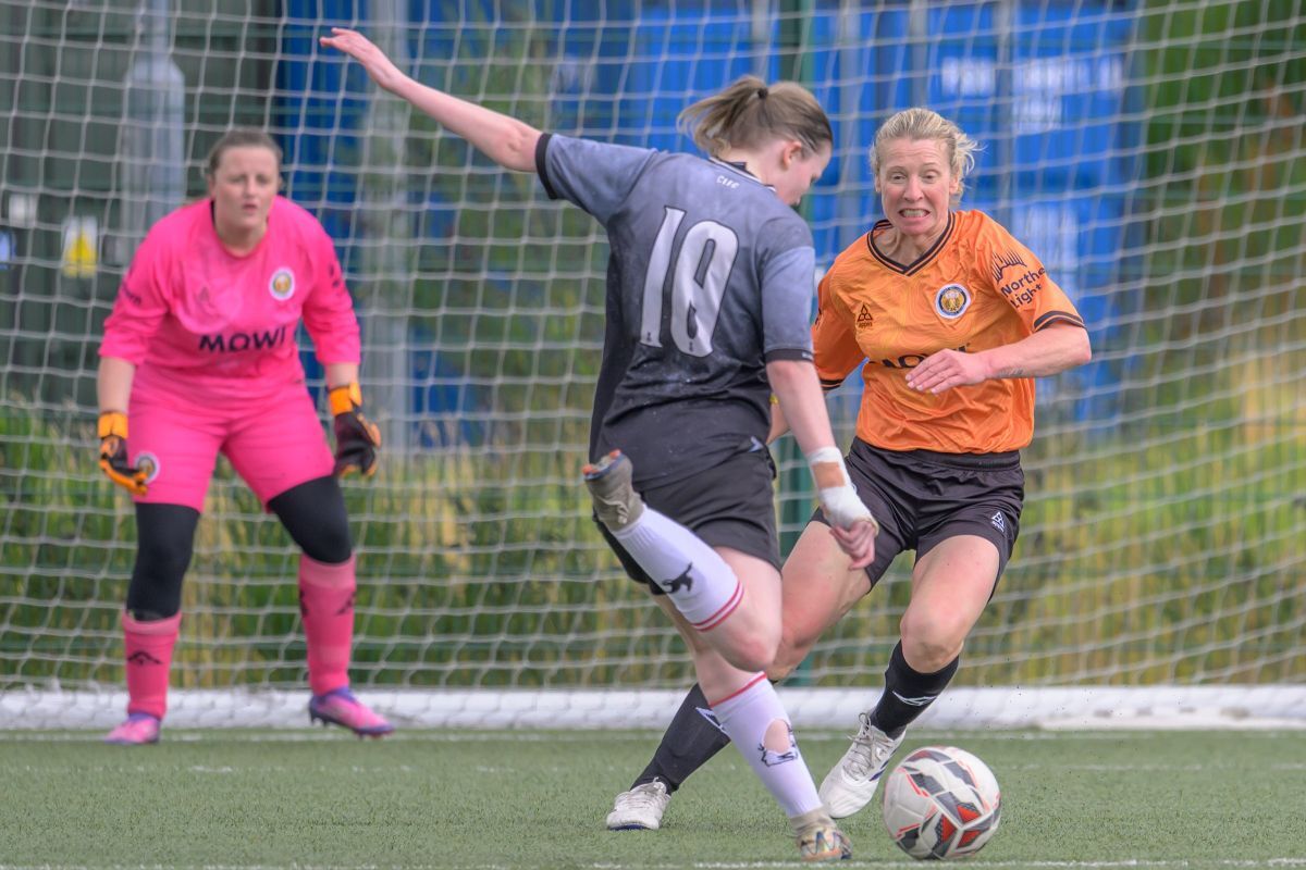 League champs leave Fort Women picking up pieces of eight on Astro