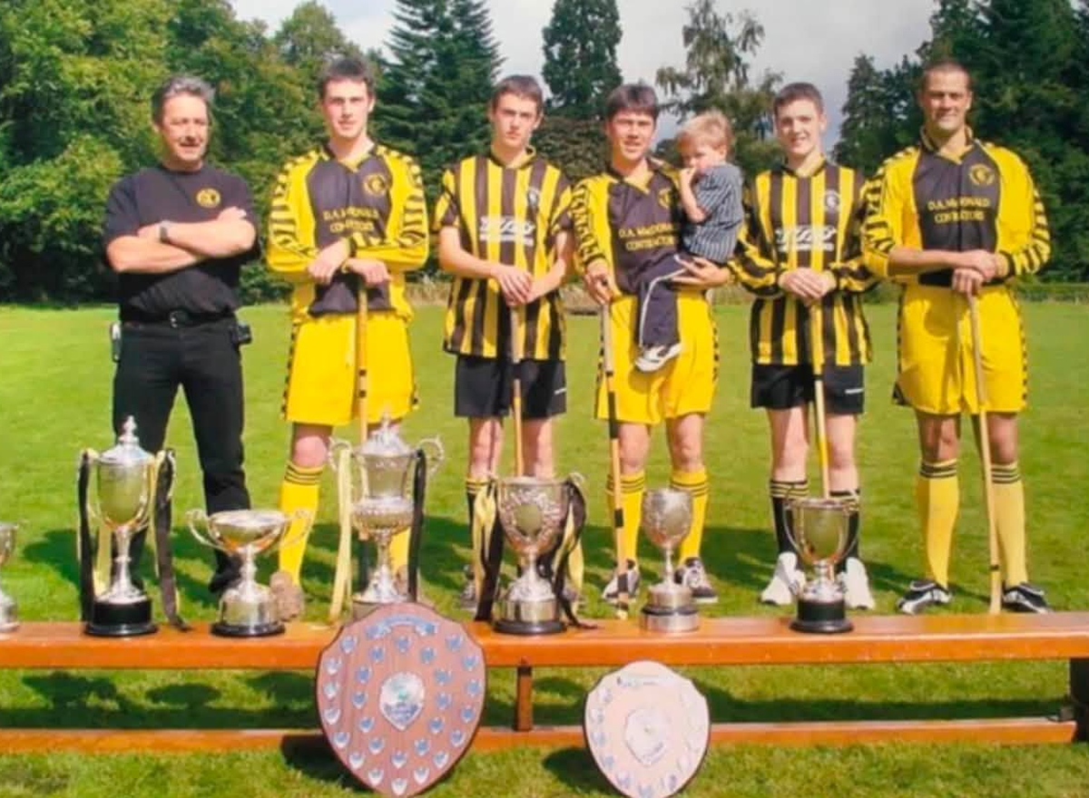 NO A33 JockMunroTribute02 26 PIC InverarayShintyClubWEB