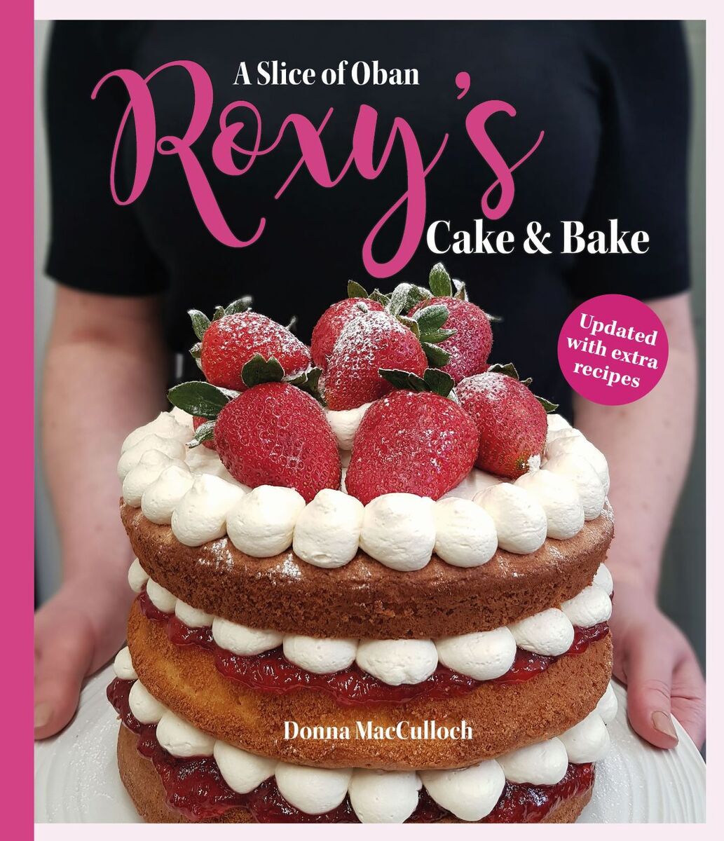 NO T34 Publishing Scotlands International Fellowship visits Oban 01 Roxys Cake Bake web