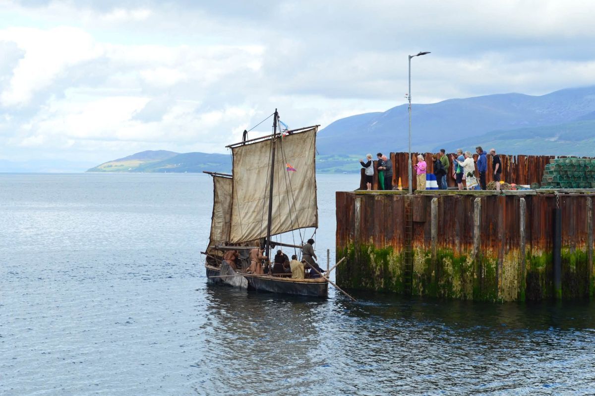 Carradale welcomes medieval-style boat on Celtic voyage