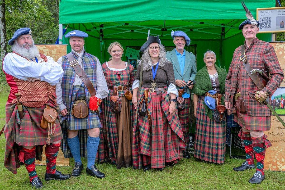 WEB NO F34 Glenfinnan Gathering 26 The Royal Oak Society of Scotland PH WEB NO F34 Glenfinnan Gathering 26 The Royal Oak Society of Scotland PH