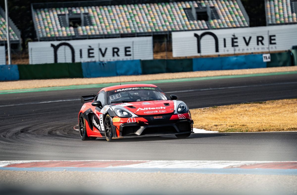 WEB NO F34 Jodie Sloss 26 Magny Cours