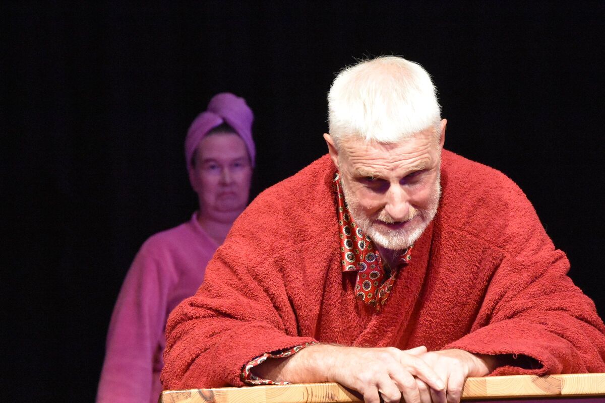 Actors Kat Sparshott, playing Marigold, and Allan Nicol, playing Harry, used subtlety, timing and a number of acting devices to breath life and humour into Marigolds. 