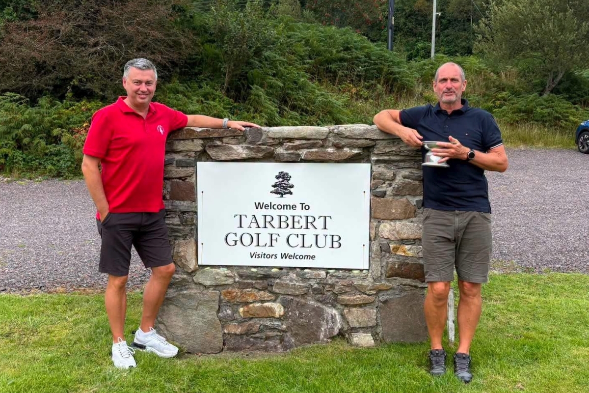 John Reid Quaich winner James MacNab, right, with club Captain Andrew Henderson. Photograph: Tarbert Golf Club