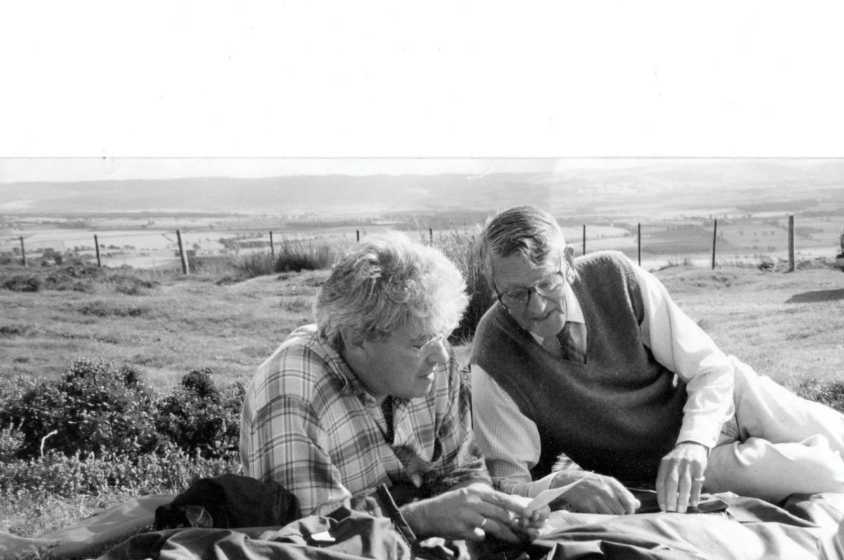 Jamie Jauncey with his late father, Lord Jauncey of Tullichettle, who chaired the House of Lords inquiry into the Mull of Kintyre Chinook crash. Photograph: Chinook Justice Campaign. Jamie Jauncey with his late father, Lord Jauncey of Tullichettle, who chaired the House of Lords inquiry into the Mull of Kintyre Chinook crash. Photograph: Chinook Justice Campaign.