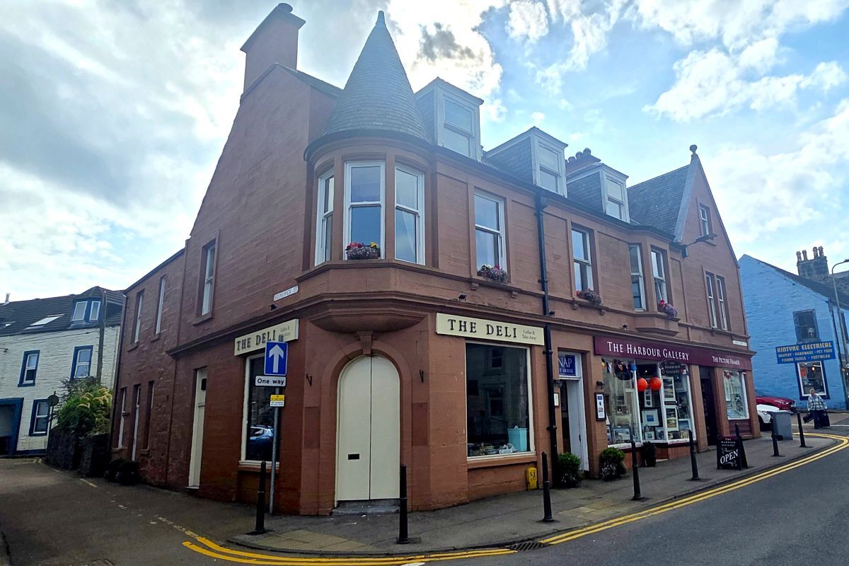 The former One Fyne Deli premises on Harbour Street is to become a bedroom for the guesthouse above.