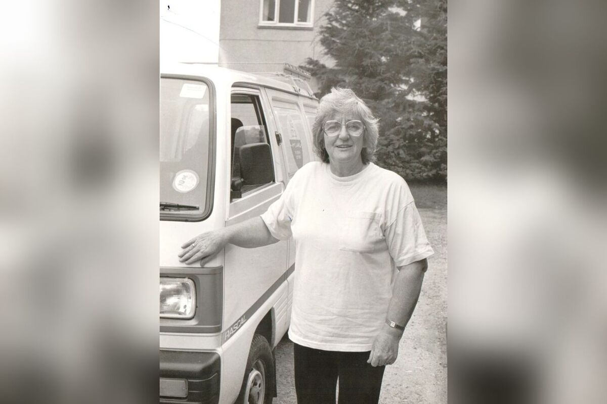 Betty Bunyan drove her delivery van around Corrie and Sannox for the last time before retiring from her milk and grocery rounds. Betty Bunyan drove her delivery van around Corrie and Sannox for the last time before retiring from her milk and grocery rounds.